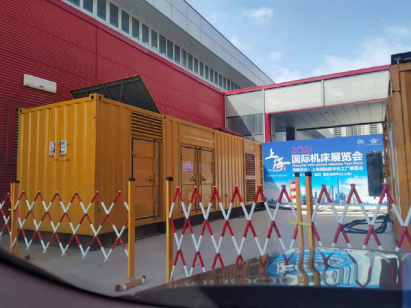 喀左发电车出租-发电机无电压或电压太低怎么办？