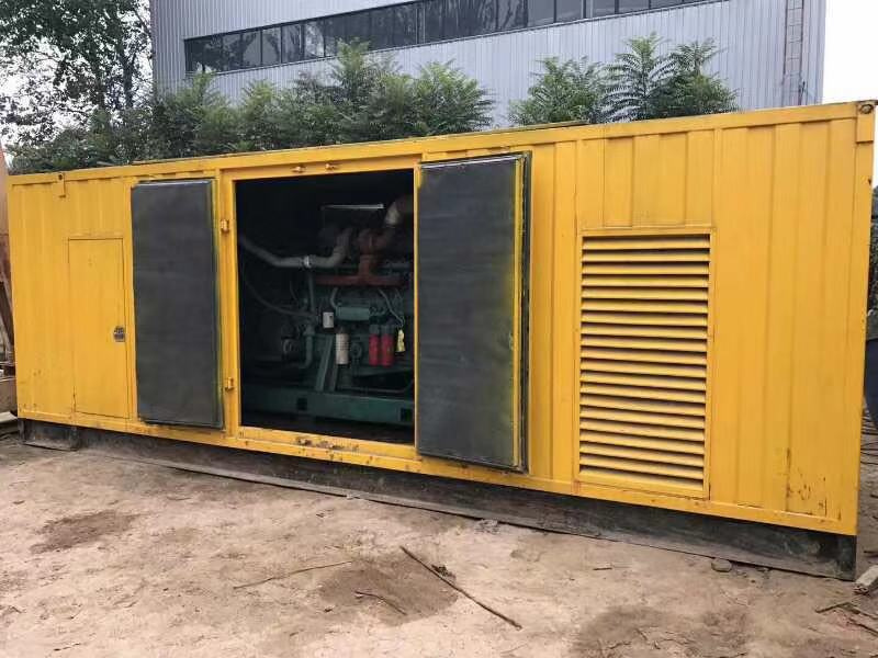 喀左柴油发电机组滤清器内充满机油但压力不足如何进行故障排查？