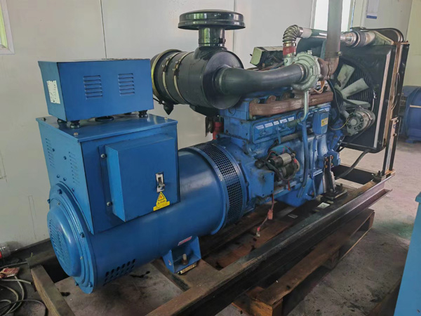喀左100kW柴油发电机组使用多级机油有哪些优缺点？